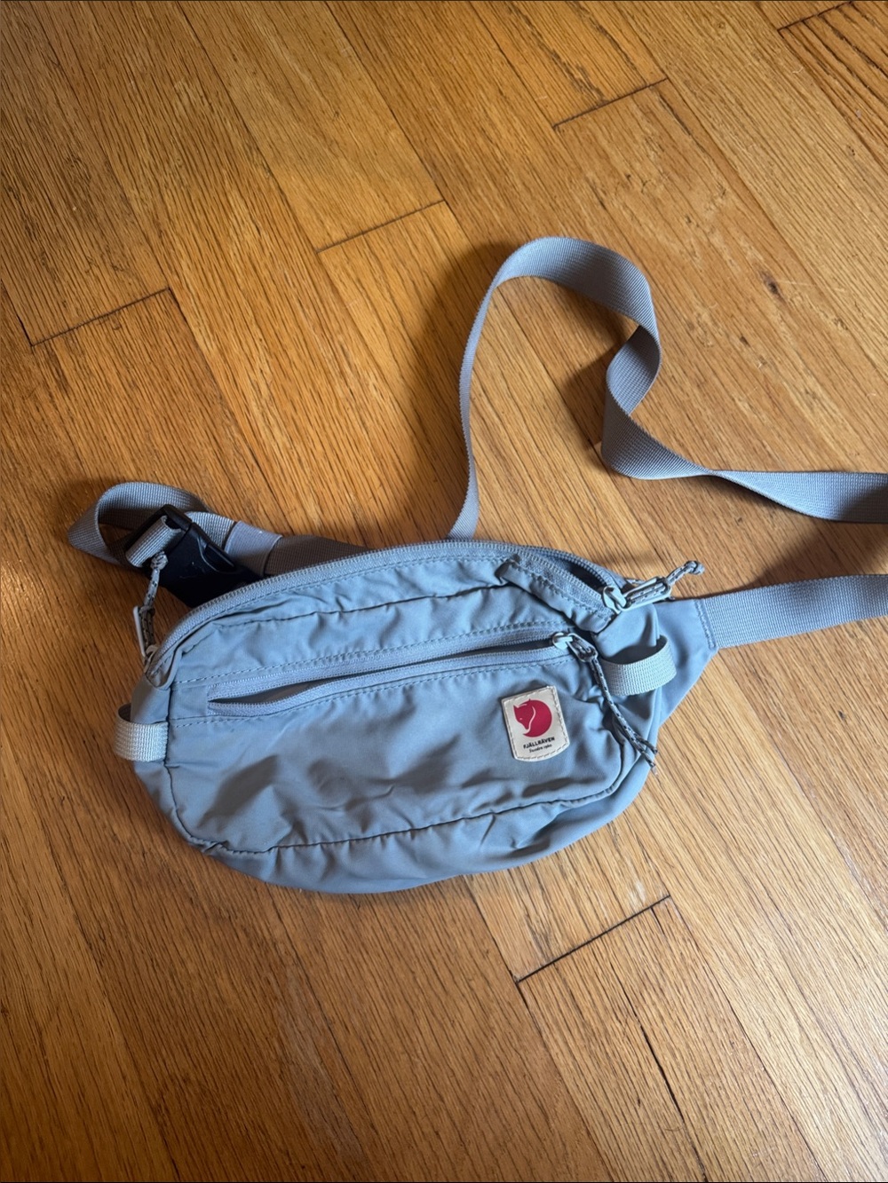 Fjallraven High Coast Hip Pack — Light Grey Crossbody Belt Bag